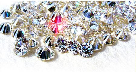 加工高檔珠寶首飾批發 花朵仿真鉆戒與圍鉆女王名媛戒指的加盟代理機遇